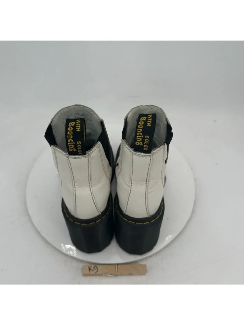 Dr. Martens Spence Women Size 5 White Leather Side Elastic Pump Chelsea Boot